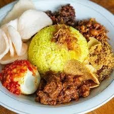 Nasi Uduk Komplit 1 menu NASI UDUK BU FAZRIN