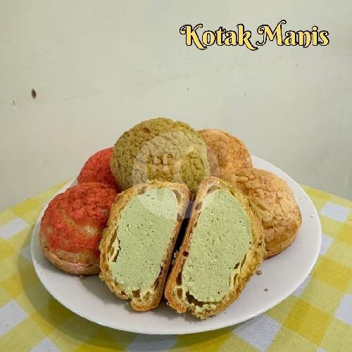 Craquelin Choux (6 pcs) menu Kotak Manis, Sukasari