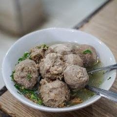 Mie Ayam + Bakso menu Mie Ayam Ceker dan Bakso Arka, Nginden