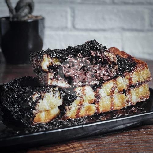 Roti Panggang Utas Chocomaltine menu Utas Koffee, Lowokwaru