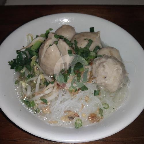 Yahun Manis menu MIE BASO TOTOLE YANTO