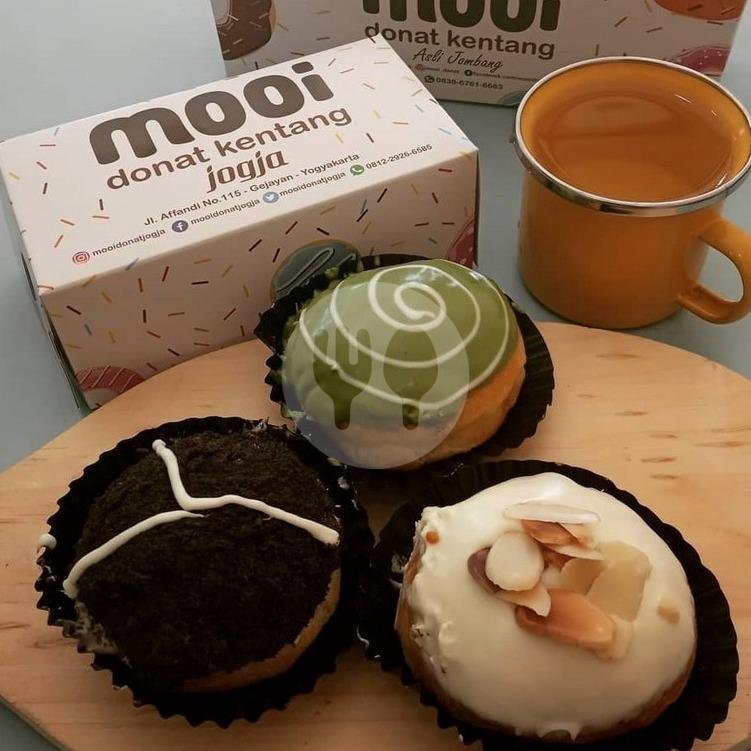 Donat Kentang Isi 3 menu Mooi Donat, Sumbersari