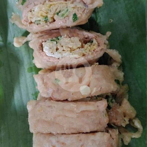 Mendoan Ayam menu Martabak Kana, Pilangraya