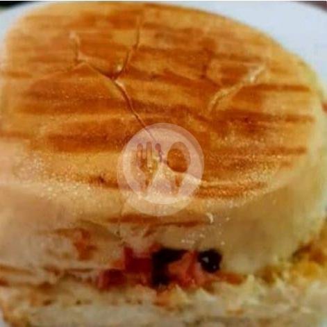 Kadet Cokelat Kacang Strawberry Free Teh Pucuk menu Roti Bakar Leuwi Panjang 1