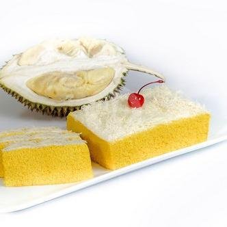 Lapis Talas Varian Full Strawberry menu Lapis Talas Arasari, Gerai Galuh Mas Karawang