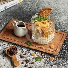 Caramel Biscuit Affogato menu Nyeruput Coffee & Shisha