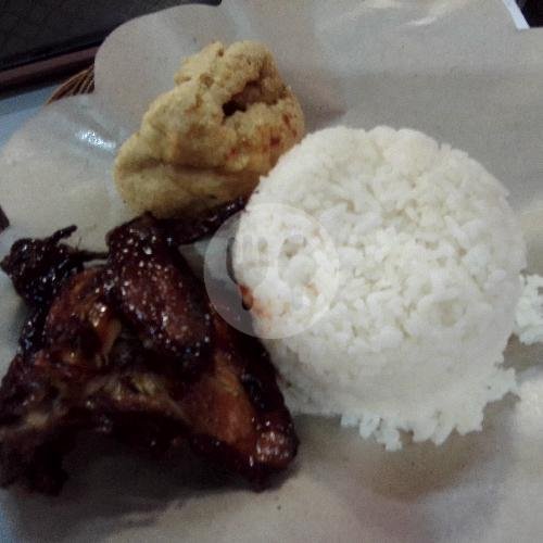 Batagor menu Ayam AT (Ayam Terasi), Cihampelas