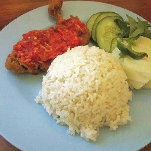 Nasi Telor Geprek menu Nasgor Ayam Geprek Bu Rara, De Saxophone