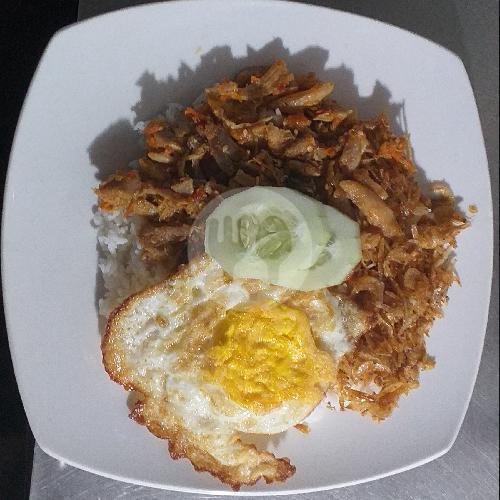 Nasi Balap Puyung Special Telor Mata Sapi menu Warung Sasak, Mulyosari
