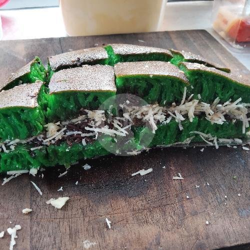 Red Velvet+ Coklat menu Martabak Manis Sinar Bulan, Jalan Mastrip