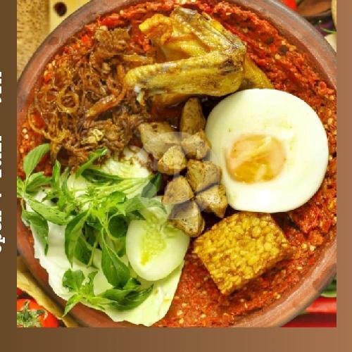 Komplit Kecil menu Warung Bu Kris, Ruko Raya Menganti