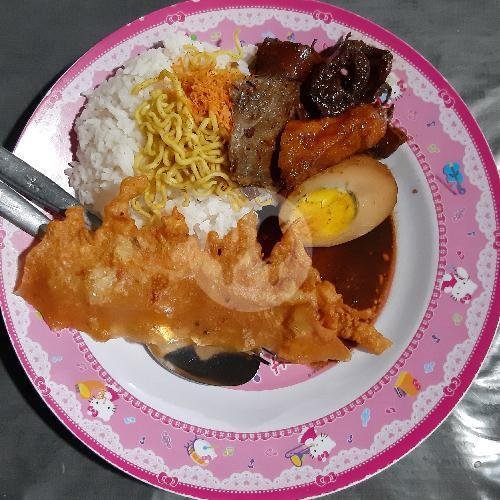 Nasi Cumi Lengkap menu Nasi Cumi Pasar Atom, Waspada