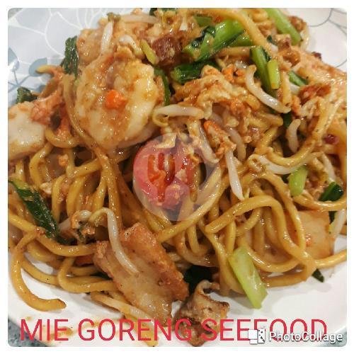 Bihun Goreng Seefood menu Aphin88, Cengkareng
