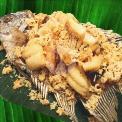 Gurame Tong Monyong menu Warung Cepot, Pasirkaliki