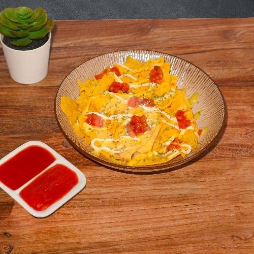 Loaded Baked Potato menu LOOWE CAFE & KITCHEN, Jl Raden Saleh