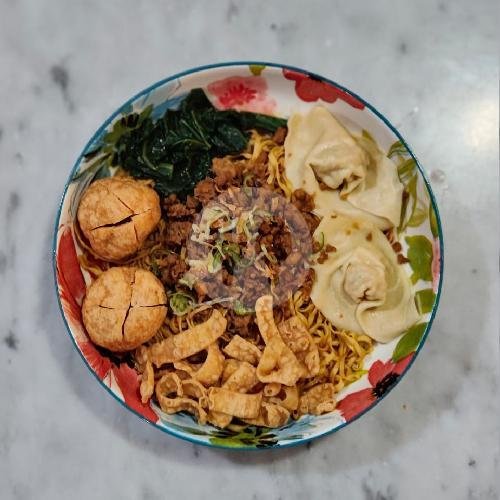 Mi Yamin Manis Pedas menu Bakmi BTP 74, Sei Bong