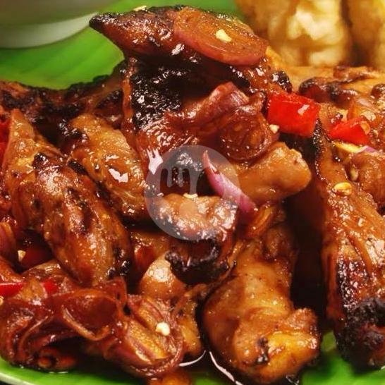 Quasadillas + Nasi Free Es Tea menu iLLE Steak & Ayam Tulang Lunak, Lowokwaru