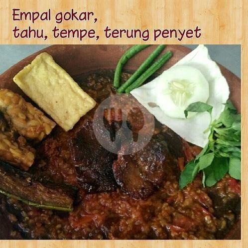 Bandeng Bakar Madu Tanpa Duri menu Ayam Goreng Bakar Gokar Kencana, Mulyorejo