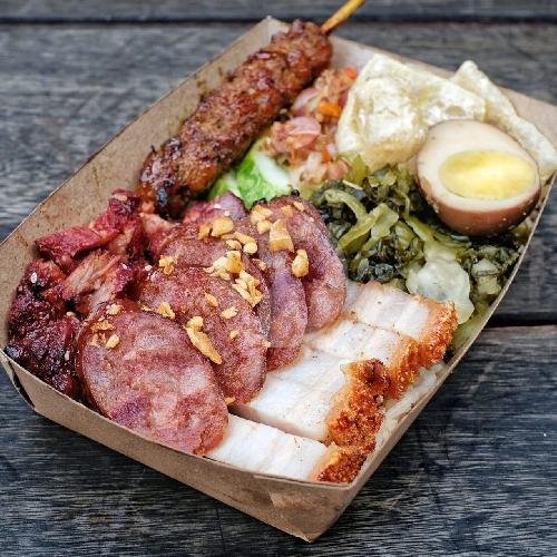 Nasi Hainam Campur menu Babi Panggang TGR 99, Green Garden