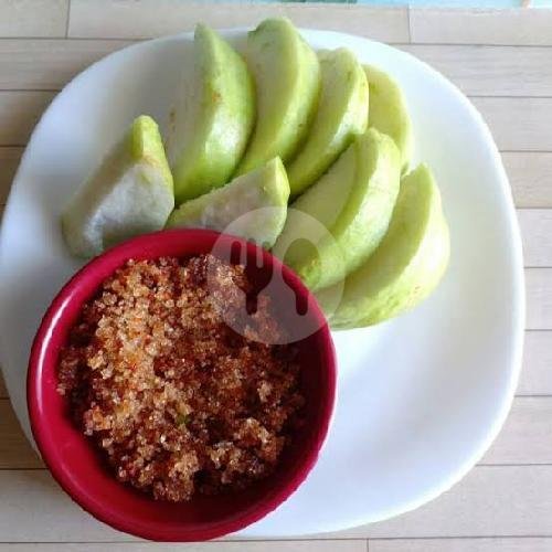 Rujak Bugar menu Asinan Nyinyir, Sosromenduran