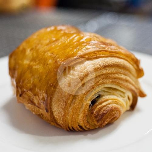 Butter Croissant Danish Peach menu Waroeng Snoepen