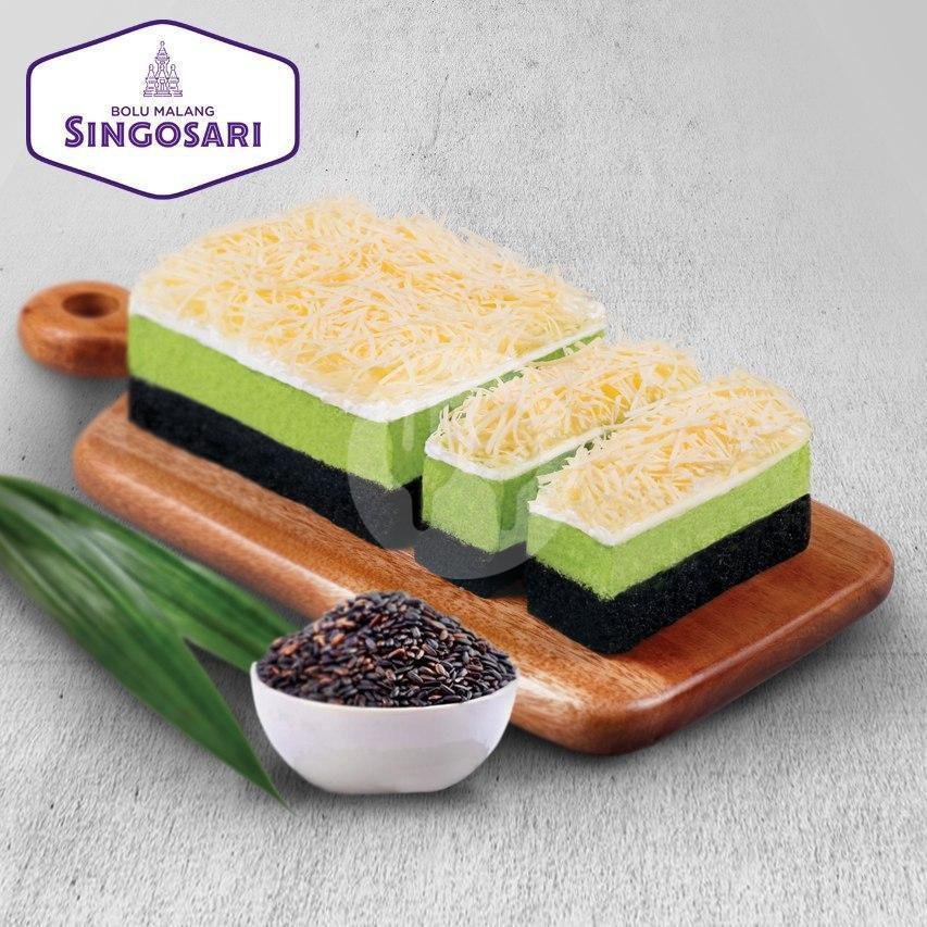 Pia Crispy AE Kacang Hijau menu Bolu Malang Singosari, Batu