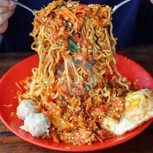 Indomie Pedas Gila ( Tanpa Toping ) menu Indomie Gopal, Cipedes