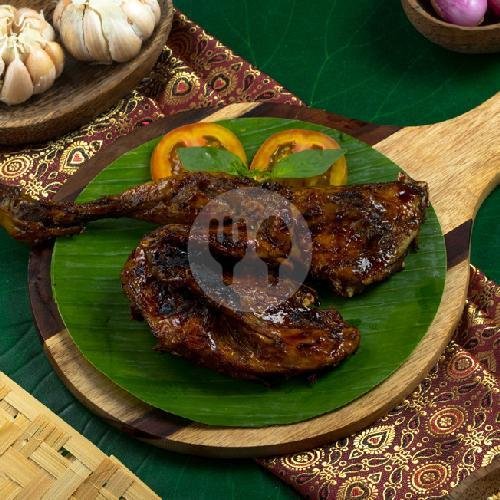 Sendiri Ajah Cumi Hijau Free Pucuk Harum menu Tabulla Rasa, Dapur Oleh Pondok Ikan Cianjur, Bandung Kulon