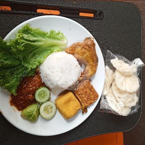 Nasi + Ayam + ES TEH MANIS Free Kol Goreng menu Ayam Penyet Aurel Pajajaran