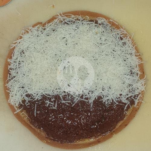 Red Velvet Choco Chip Rainbow menu Martabak Yapora (PUSAT)- Sawah Lama, Cendrawasih