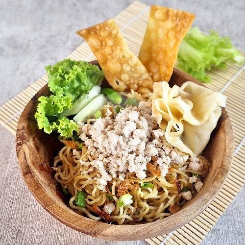 Mie Suropati Biasa menu Kedai Mbok Urip, Klojen