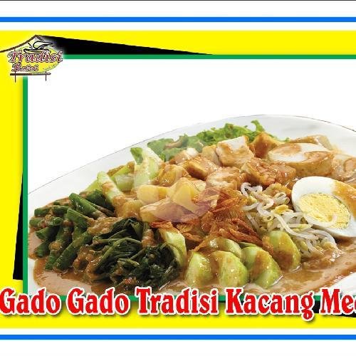 Gado-Gado Tradisi Kacang Mede Tebet: Pengalaman Makan yang Tak Terlupakan