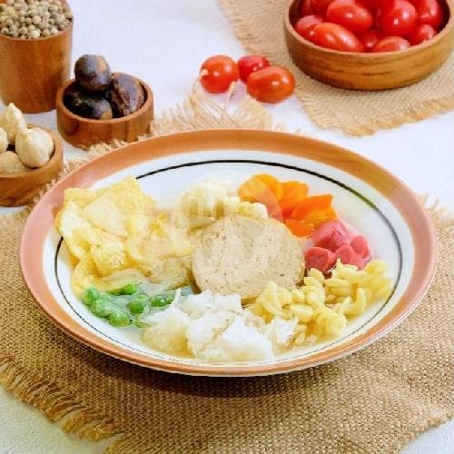 Sop Ayam ( Manten ) menu Putra Dhenok, Sukoharjo