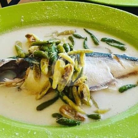 Gurami Bakar Manis menu Gule Kepala Ikan Mas Agus, Klojen