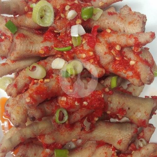 Review Warung Sop dan Tongseng Ayam Family: Kuliner Lezat di Yogyakarta