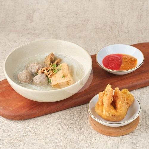 Review Bakso Solo Kidul Pasar: Kenikmatan Bakso Terbaik di Malang