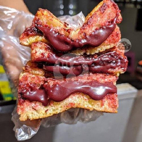 Roti Bakar Cem Ma Cem: Surga Roti Bakar Tersembunyi di Surabaya Roti Bakar Cem Ma Cem: Surga Roti Bakar Tersembunyi di Surabaya