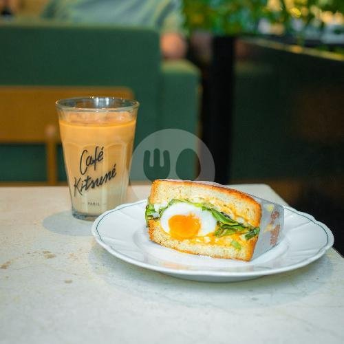1x Cinnamon Roll + 1x Coffee menu Cafe Kitsune, SCBD
