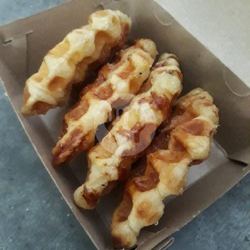 Kezine Waffle Tohpati: Surga Wafel dan Churros di Yogyakarta
