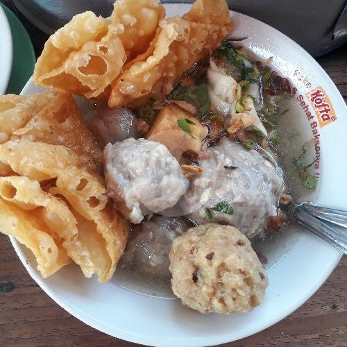 Komplit Rebusan menu Bakso Malang Asli Sucofindo