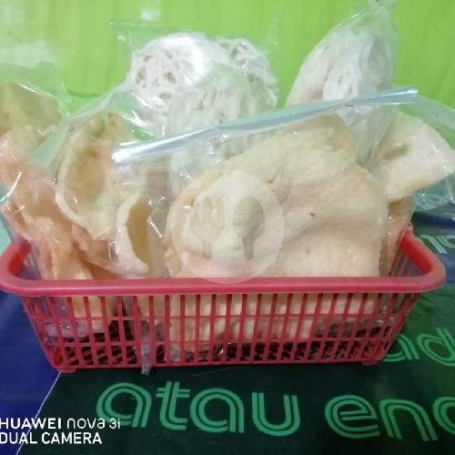 Emping menu Gebyar Soto Sulung Dan Soto Ayam, Cilaki