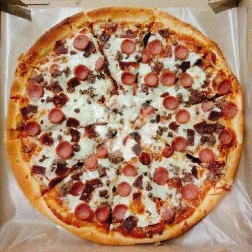 EJ Enjoy Pizza: Tempat Nostalgia dan Kenangan Manis di Surabaya