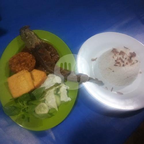 Ayam Dada Komplit Lamongan Gaul menu Pecel Lele Lamongan Gaul, Pungkur