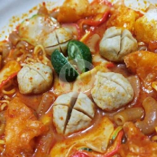 Magelangan Biasa menu Warmindo Amora, Jebres