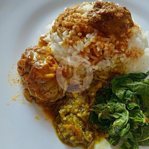 Nasi Lele Goreng menu Masakan Padang Ampera Mewah, Sumbersari