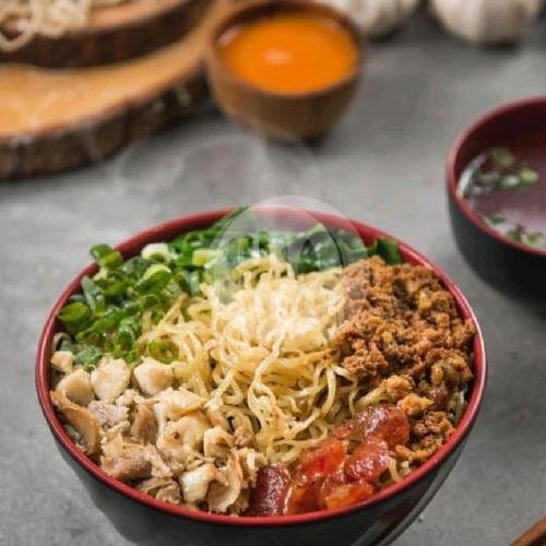 Porsi Jumbo menu Bakmi Ahok, Puri Indah