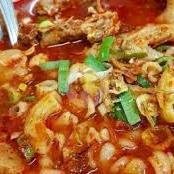 Seblak Mang Coy: Surga Kuliner Otentik di Bandung yang Wajib Dikunjungi