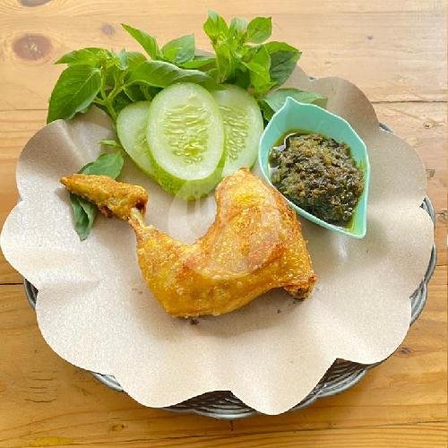 Paket Ayam Penyet Sambal Merah menu Ayam Penyet & Lele Sambel Dadak, Apartemen Kalibata City