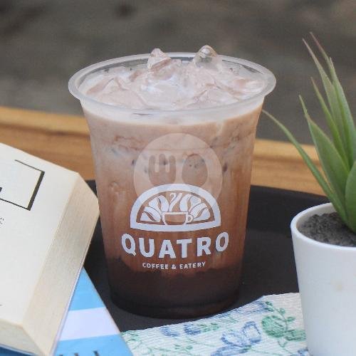 Iced Red Velvet menu QUATRO Coffee & Eatery, Panglima Sudirman