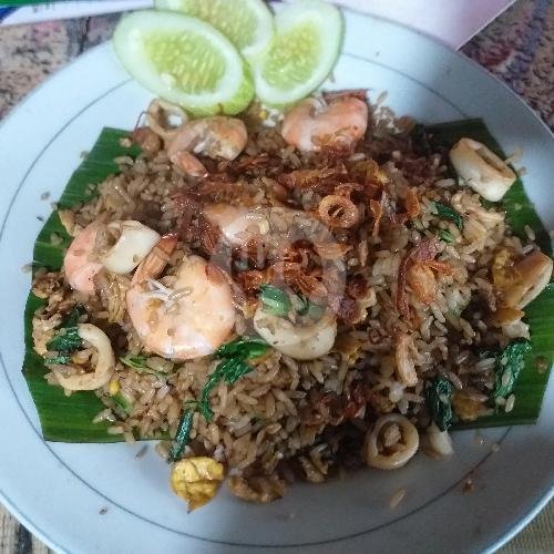 Kwetiau Goreng Sapi menu Nasi Goreng Seafood Bang Rokib Dan Mie Ayam, Karang Tengah